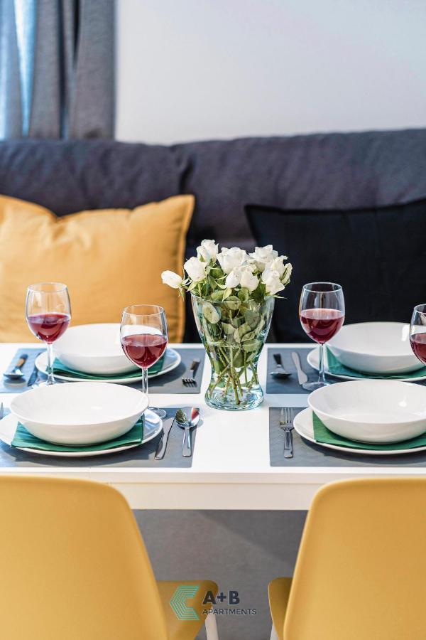 Apartamenty Plac Litewski II ลูบลิน ภายนอก รูปภาพ
